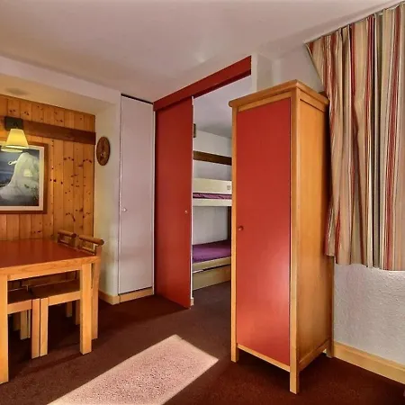 Studio-cabine 4 Pers, Proche Pistes Et Commerces, Balcon, Piscine, 3 Cristaux Paradiski - Fr-1-455-27 * La Plagne