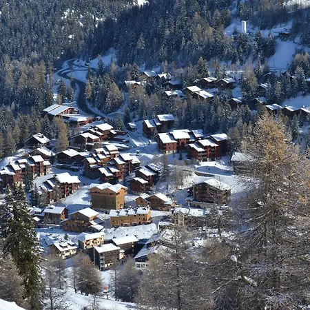 Studio-cabine 4 Pers, Proche Pistes Et Commerces, Balcon, Piscine, 3 Cristaux Paradiski - Fr-1-455-27 * La Plagne